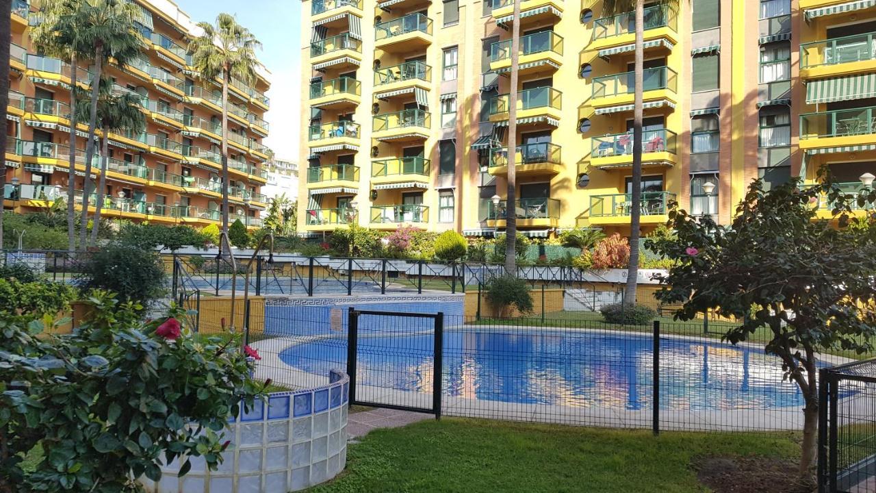 Impresionante Primera Linea De Playa, Bajondillo Beach Torremolinos Exterior foto