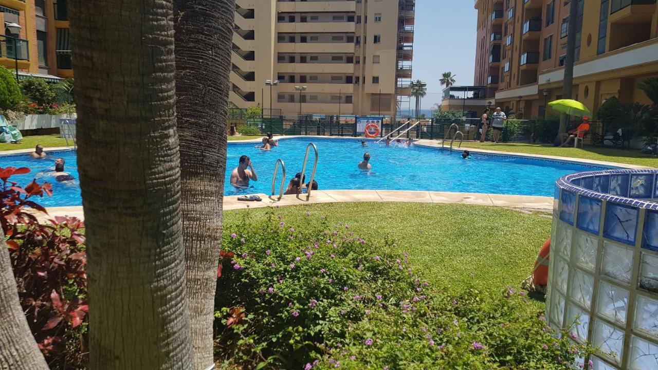 Impresionante Primera Linea De Playa, Bajondillo Beach Torremolinos Exterior foto